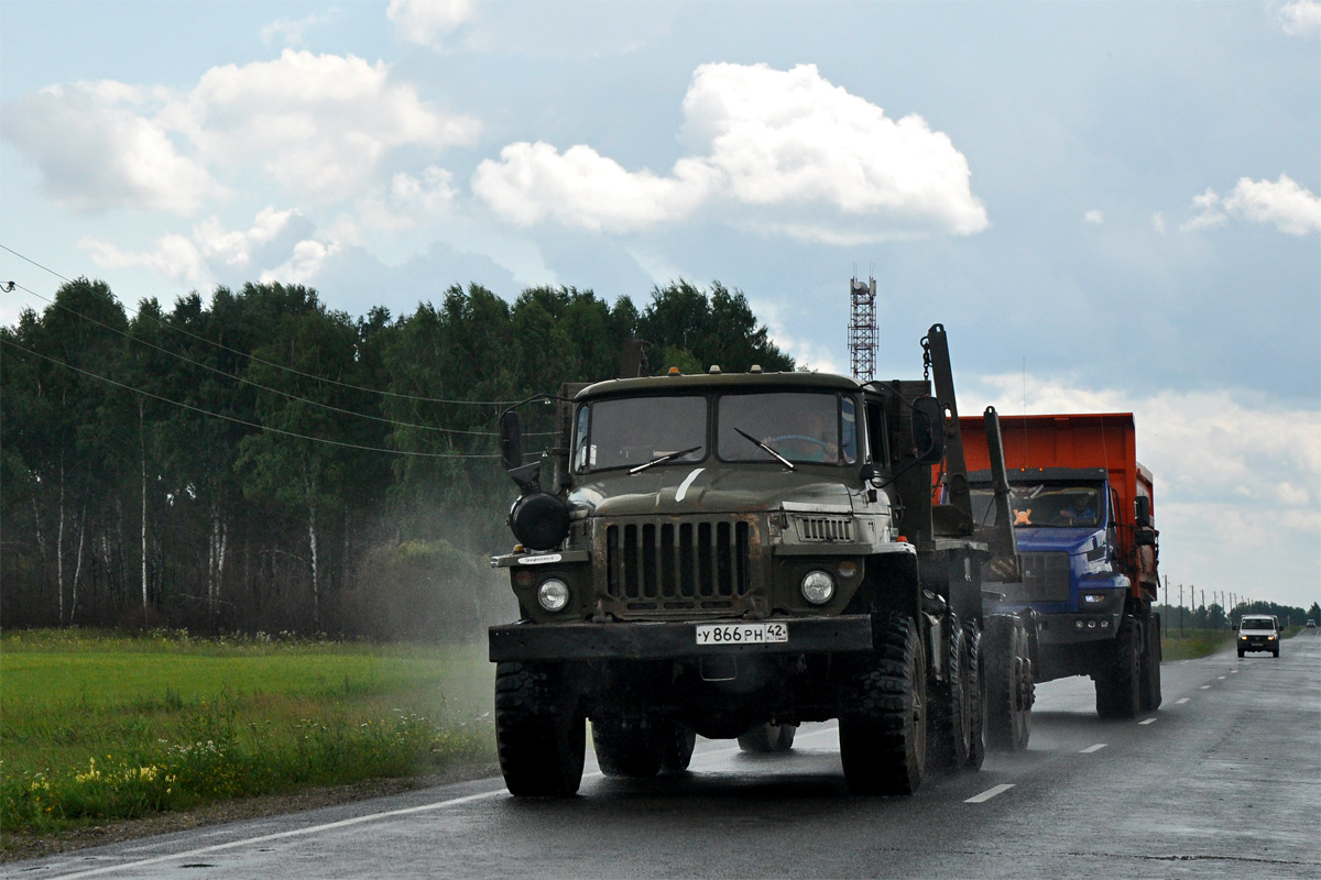Кемеровская область, № У 866 РН 42 — Урал-43202-10