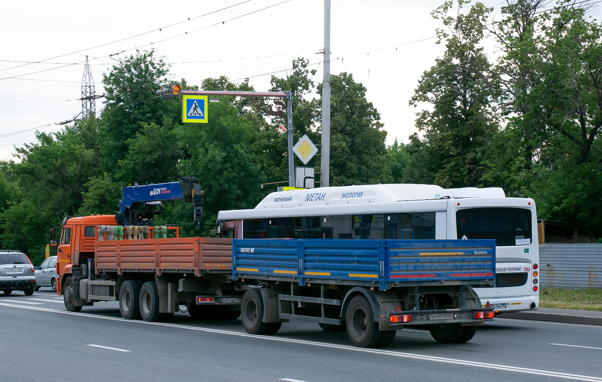 Башкортостан, № В 871 АО 702 — КамАЗ-65115-A5(48); Башкортостан, № ВН 4595 02 — НефАЗ (общая модель)