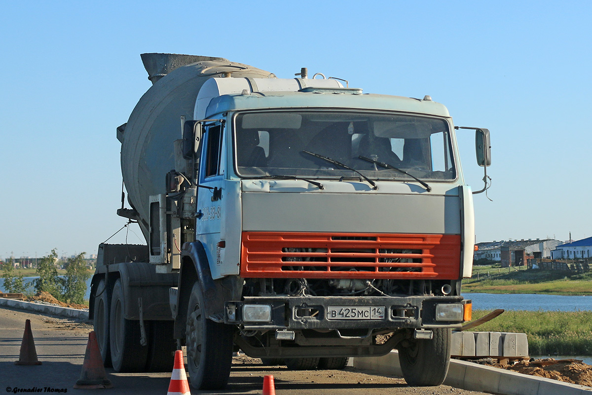 Саха (Якутия), № В 425 МС 14 — КамАЗ-65115-D3(97)