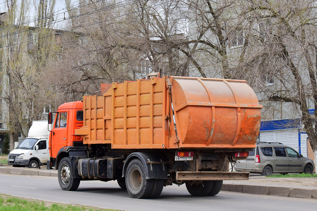 Волгоградская область, № Е 611 ОО 134 — КамАЗ-43253-A3(96)