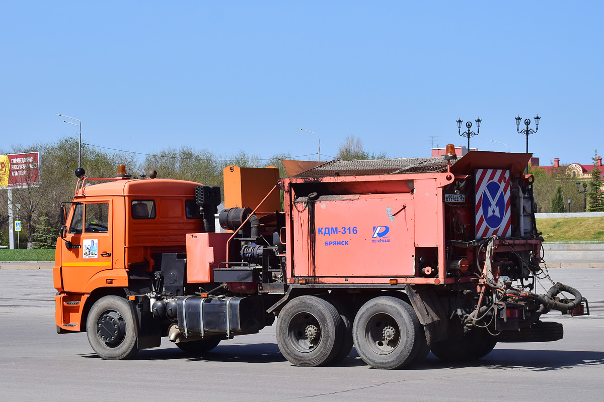 Волгоградская область, № В 994 ЕЕ 134 — КамАЗ-65115-A4(23)