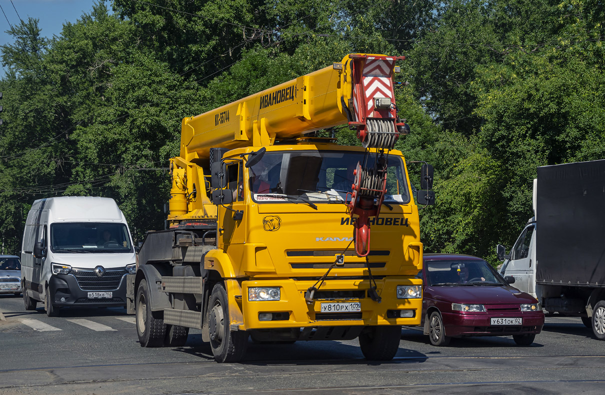Башкортостан, № У 810 РХ 102 — КамАЗ-53605-L4(19)