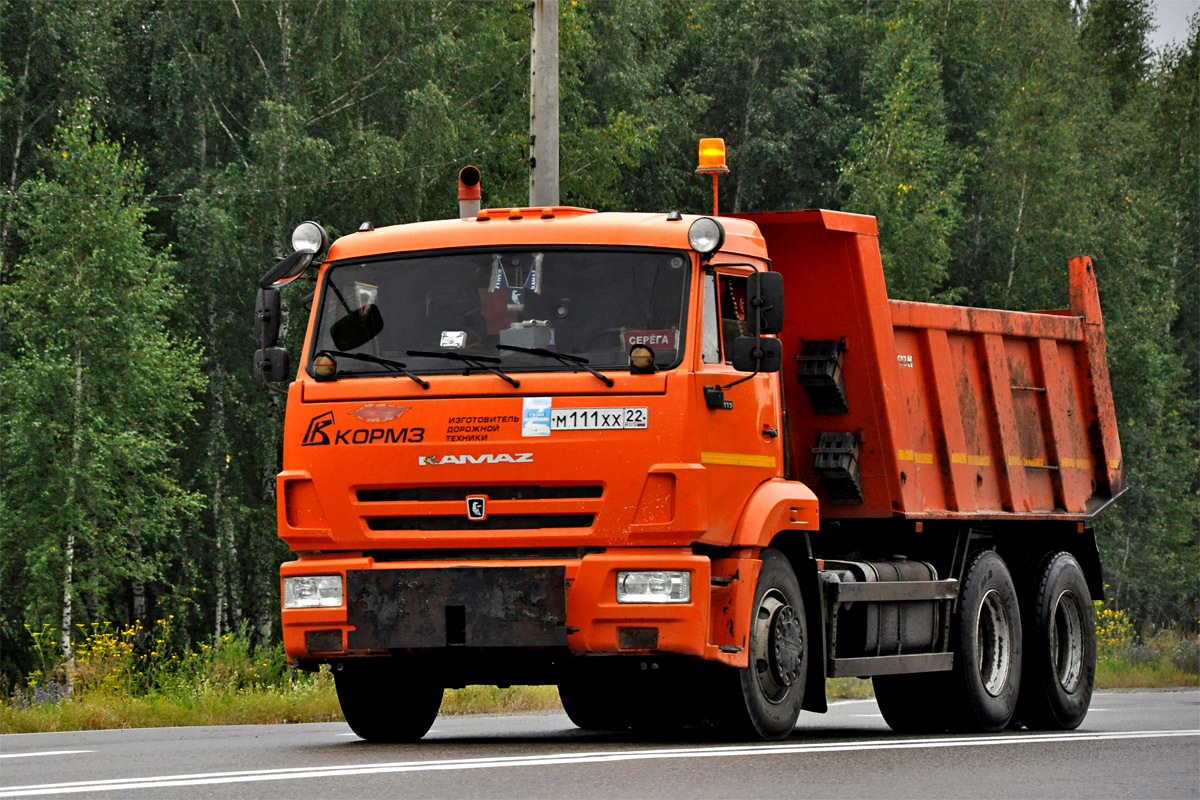 Алтайский край, № М 111 ХХ 22 — КамАЗ-65115-L4(19)
