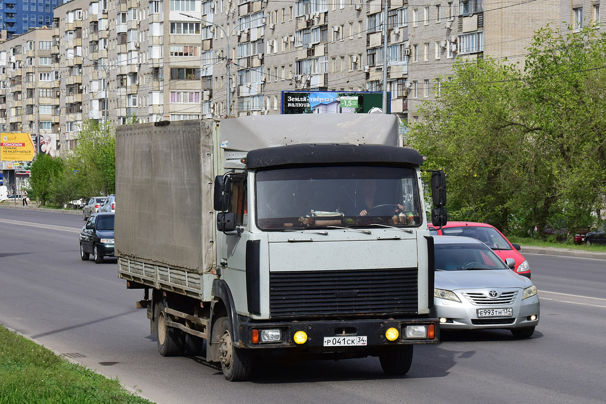 Волгоградская область, № Р 041 СК 34 — МАЗ-437040
