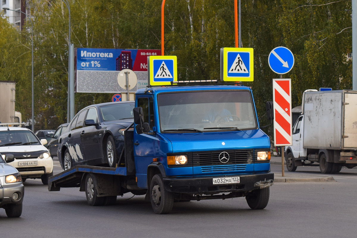 Алтайский край, № А 032 МА 122 — Mercedes-Benz T2 ('1986) 711