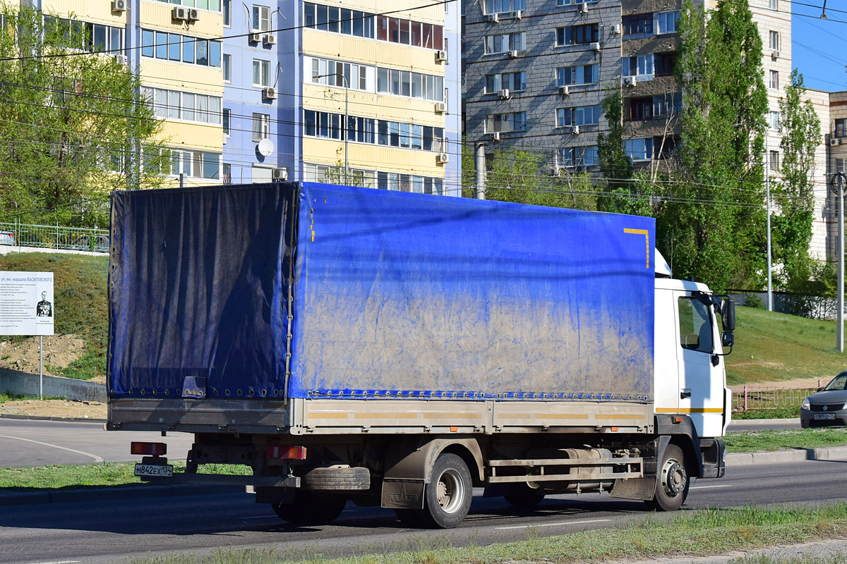 Волгоградская область, № М 842 ЕХ 134 — МАЗ-4371C0