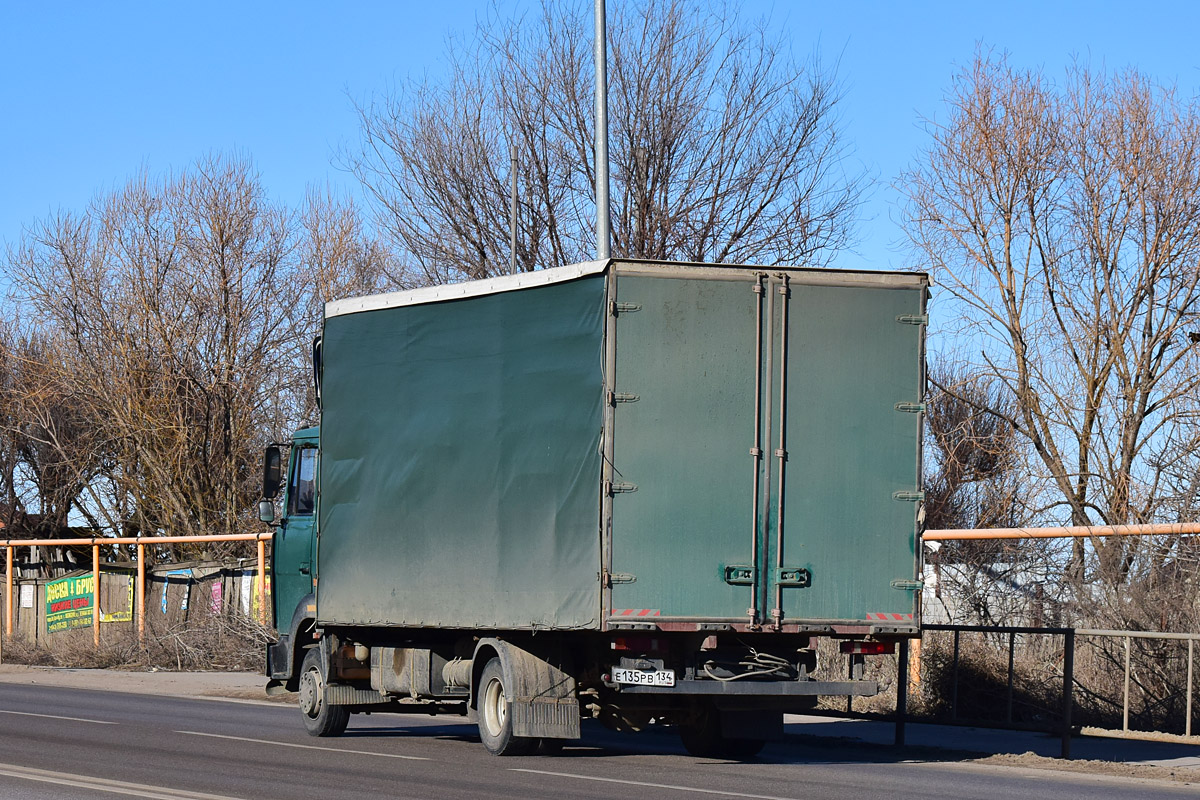 Волгоградская область, № Е 135 РВ 134 — МАЗ-437041