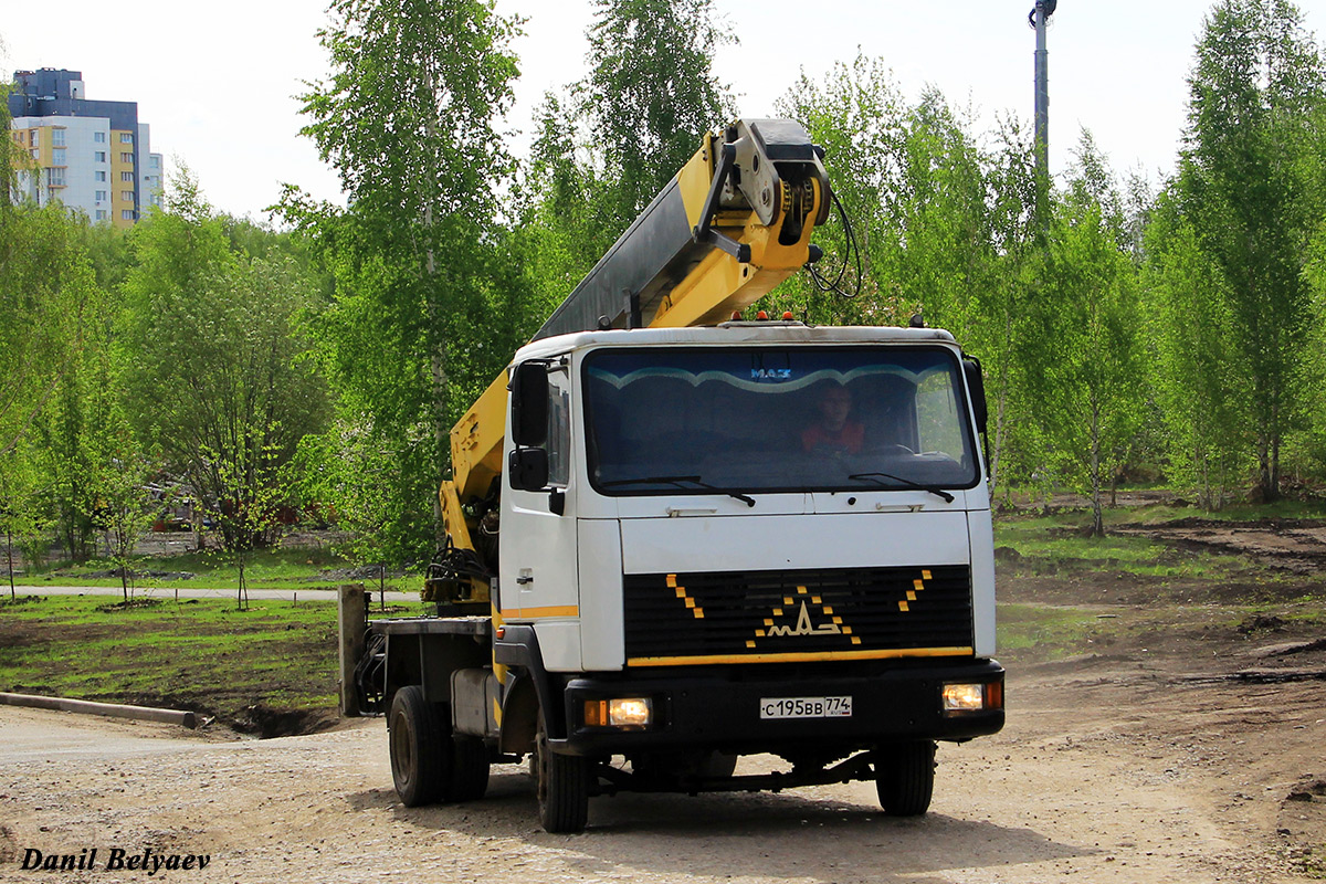 Челябинская область, № С 195 ВВ 774 — МАЗ-437130