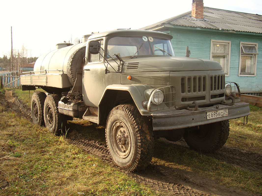 Архангельская область, № Е 695 КС 29 — ЗИЛ-131 (общая модель)