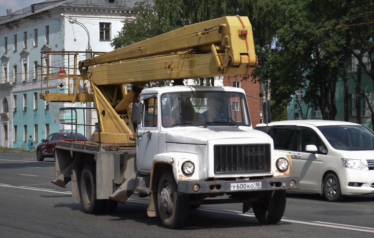 Удмуртия, № У 600 КО 18 — ГАЗ-3307