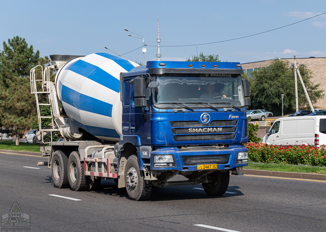 Алматы, № L 2467 02 — Shaanxi Shacman F3000 SX525x