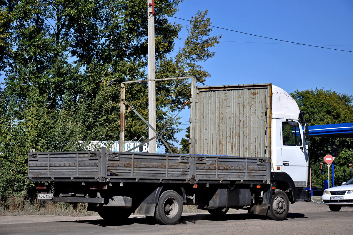 Алтайский край, № Р 043 ТХ 22 — МАЗ-437041