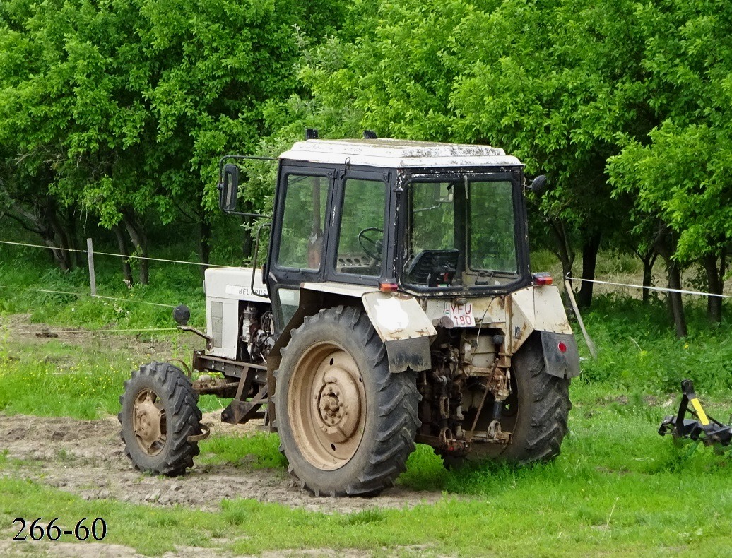 Венгрия, № YFU-180 — МТЗ-82