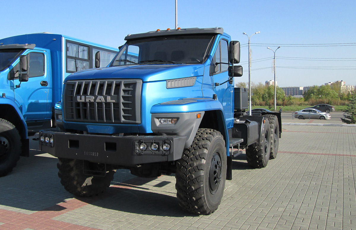 Челябинская область, № (74) Б/Н 0063 — Урал NEXT 44202-74; Челябинская область — Выставки и автосалоны