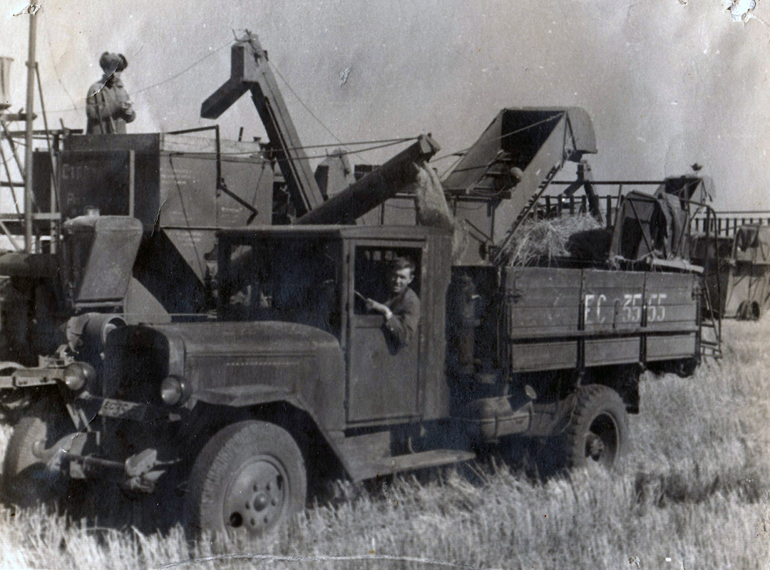 Омская область, № ЕС 35-55 — УралЗИС-5В; Исторические фотографии (до 2000 года) (Омская область)