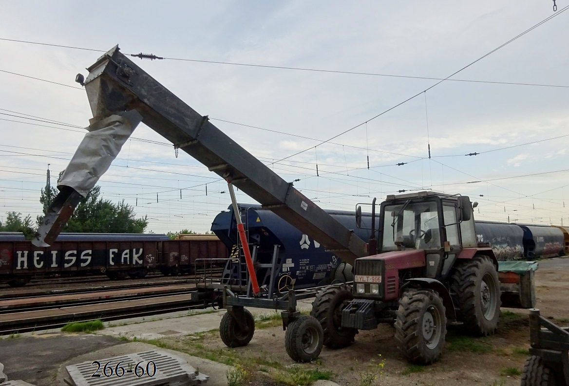 Венгрия, № YLT-966 — Беларус-820.4; Венгрия — Конвейерные ленты OPTI-RACK 150 длиной 150 м