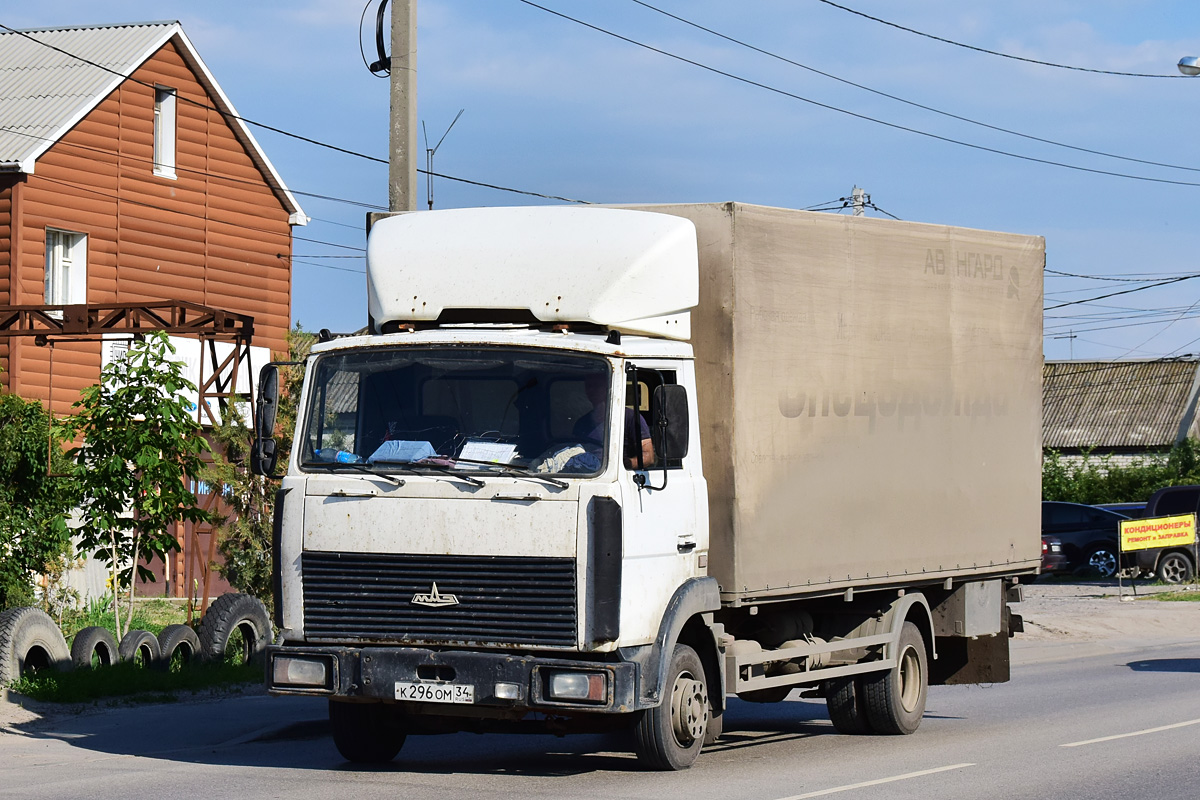 Волгоградская область, № К 296 ОМ 34 — МАЗ-437041