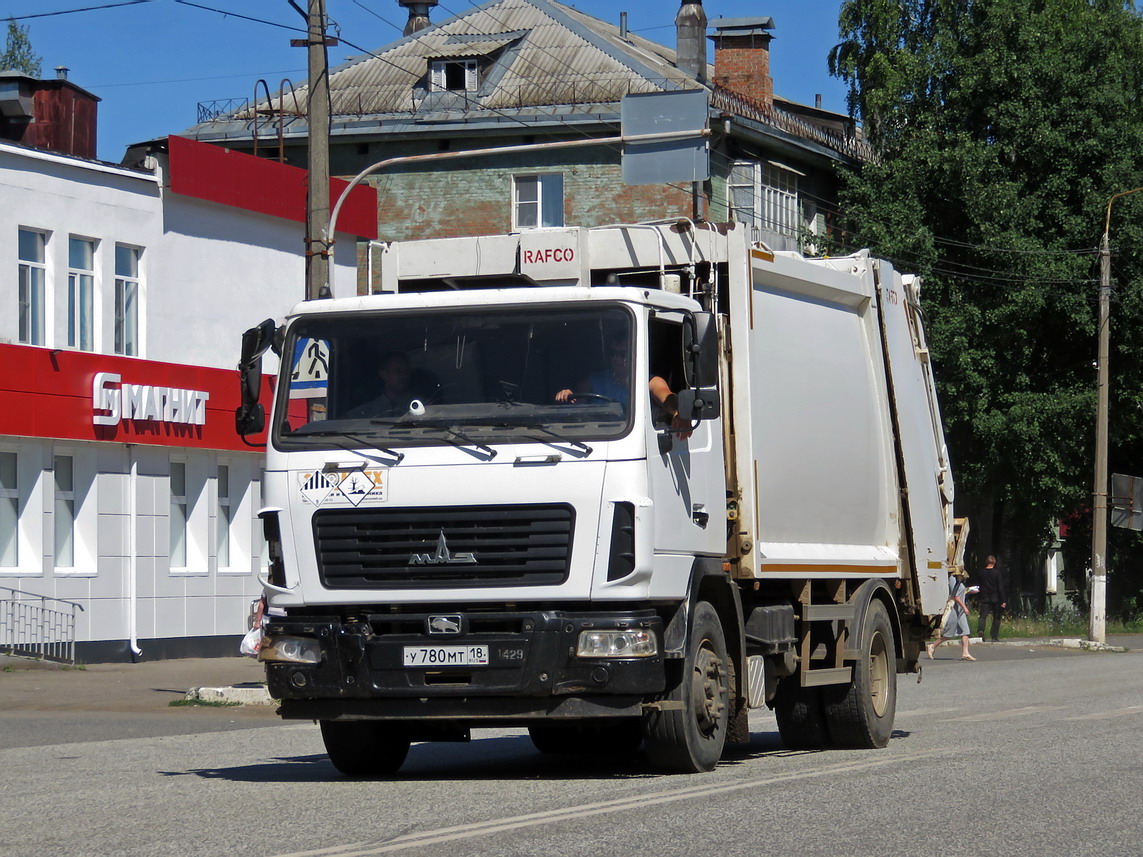 Удмуртия, № У 780 МТ 18 — МАЗ-5340C2