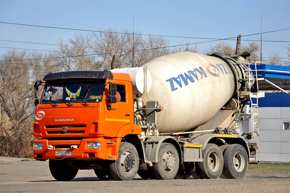 Алтайский край, № В 592 ТТ 122 — КамАЗ-6540-A5(48)