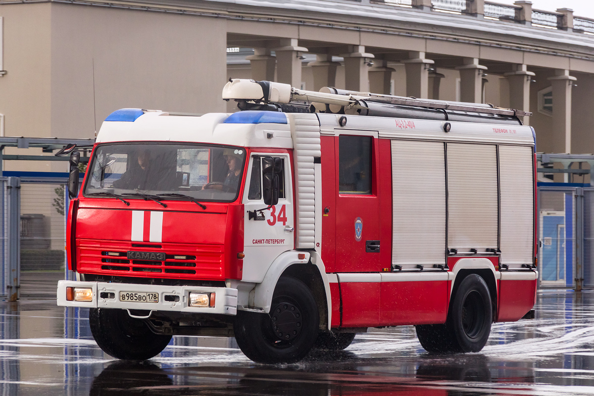 Санкт-Петербург, № В 985 ВО 178 — КамАЗ-43253-A3(96)