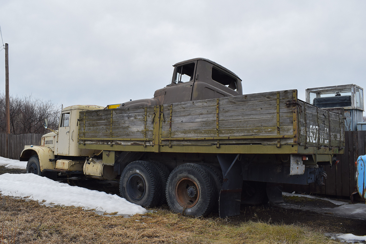 Алтайский край, № М 637 ОР 22 — КрАЗ-257Б1