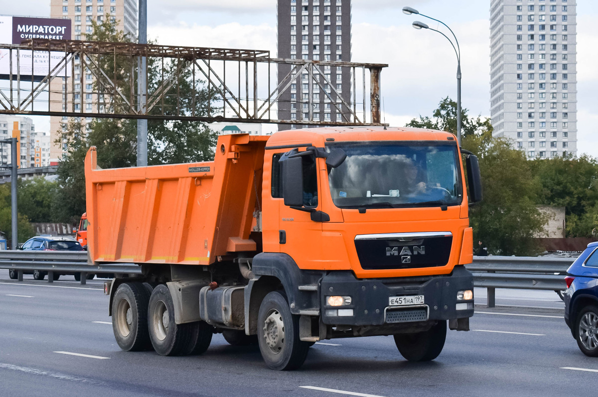 Москва, № Е 451 НА 197 — MAN TGS 33.350
