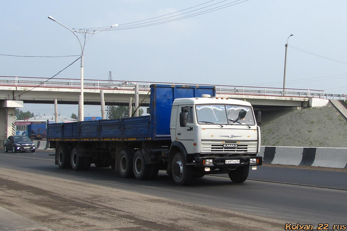 Алтайский край, № Е 697 ОА 54 — КамАЗ-54115 [541150]