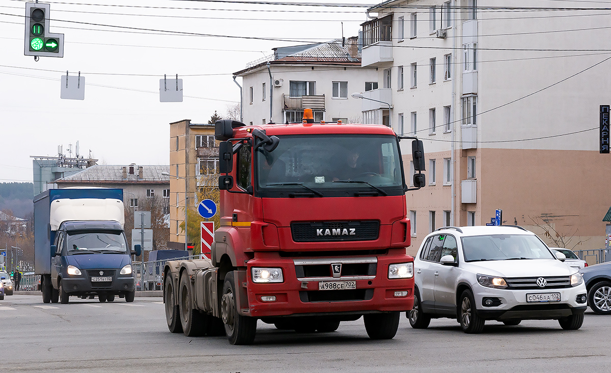 Башкортостан, № А 988 СЕ 702 — КамАЗ-65806-T5(68)