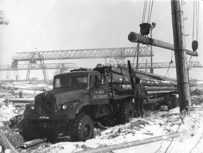 Ханты-Мансийский автоном.округ, № 61-57 ТЮН — КрАЗ-255Л; Исторические фотографии (до 2000 года) (Ханты-Мансийский автоном.округ)