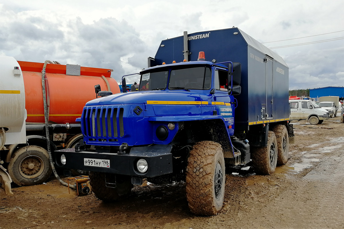 Санкт-Петербург, № Р 991 НУ 198 — Урал-5557-60