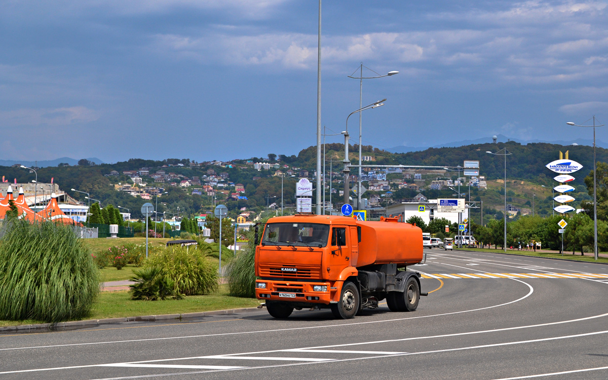 Краснодарский край, № К 160 НЕ 123 — КамАЗ-53605-62