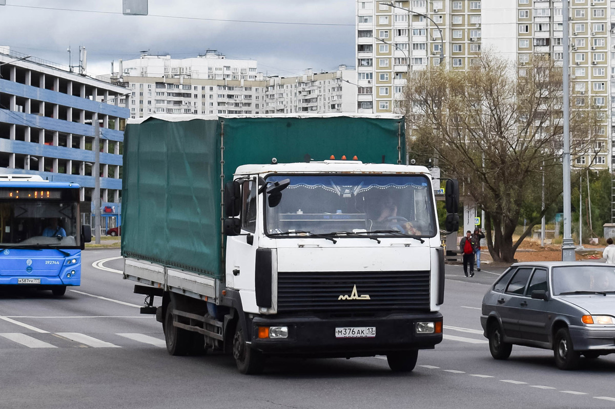 Мордовия, № М 376 АК 13 — МАЗ-437130