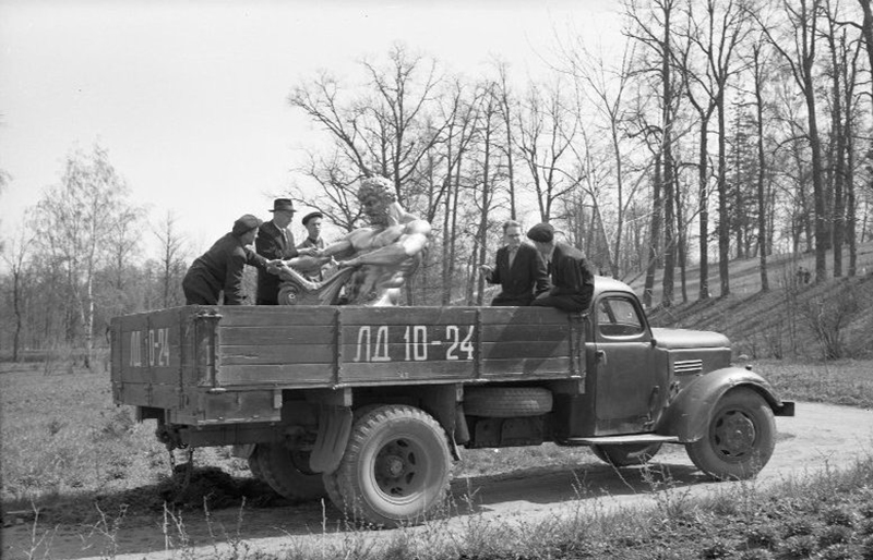 Санкт-Петербург, № ЛД 10-24 — ЗИС-150; Санкт-Петербург — Исторические фотографии (Автомобили)
