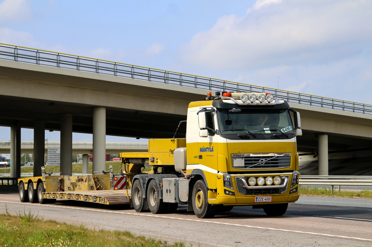 Финляндия, № ZZE-400 — Volvo ('2008) FH16.600