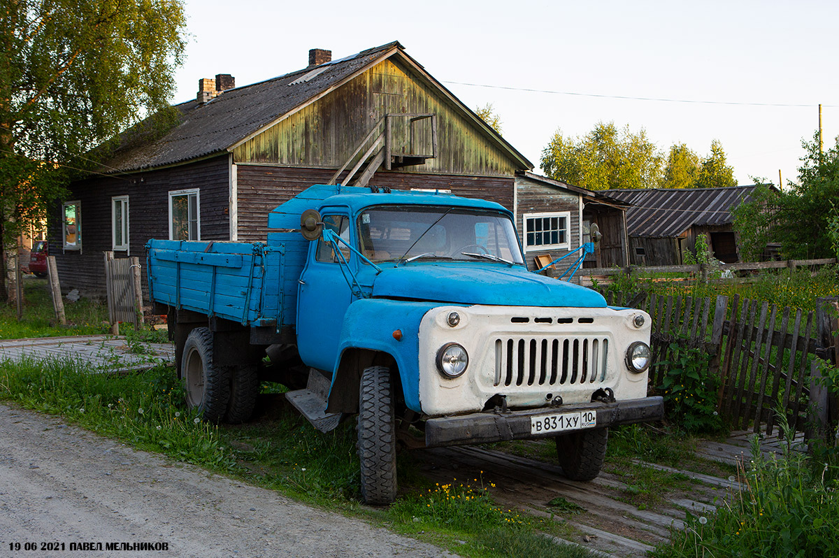 Карелия, № В 831 ХУ 10 — ГАЗ-52-04