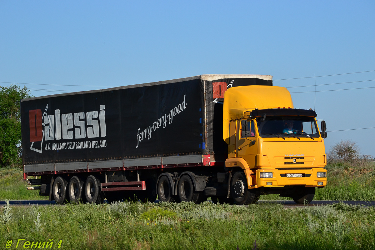 Волгоградская область, № С 064 РХ 34 — КамАЗ-65116-N3(78)