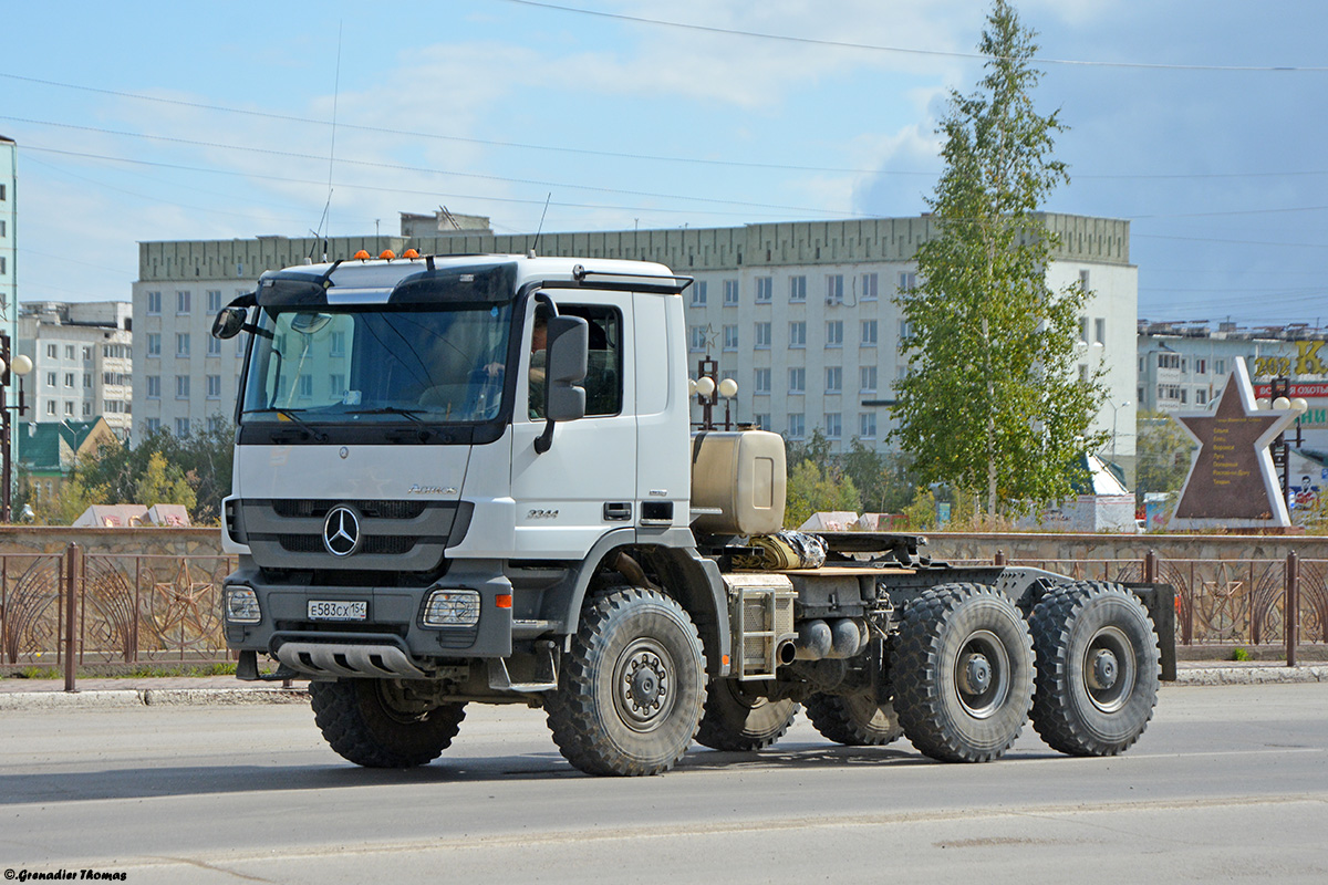 Саха (Якутия), № Е 583 СХ 154 — Mercedes-Benz Actros ('2009) 3344