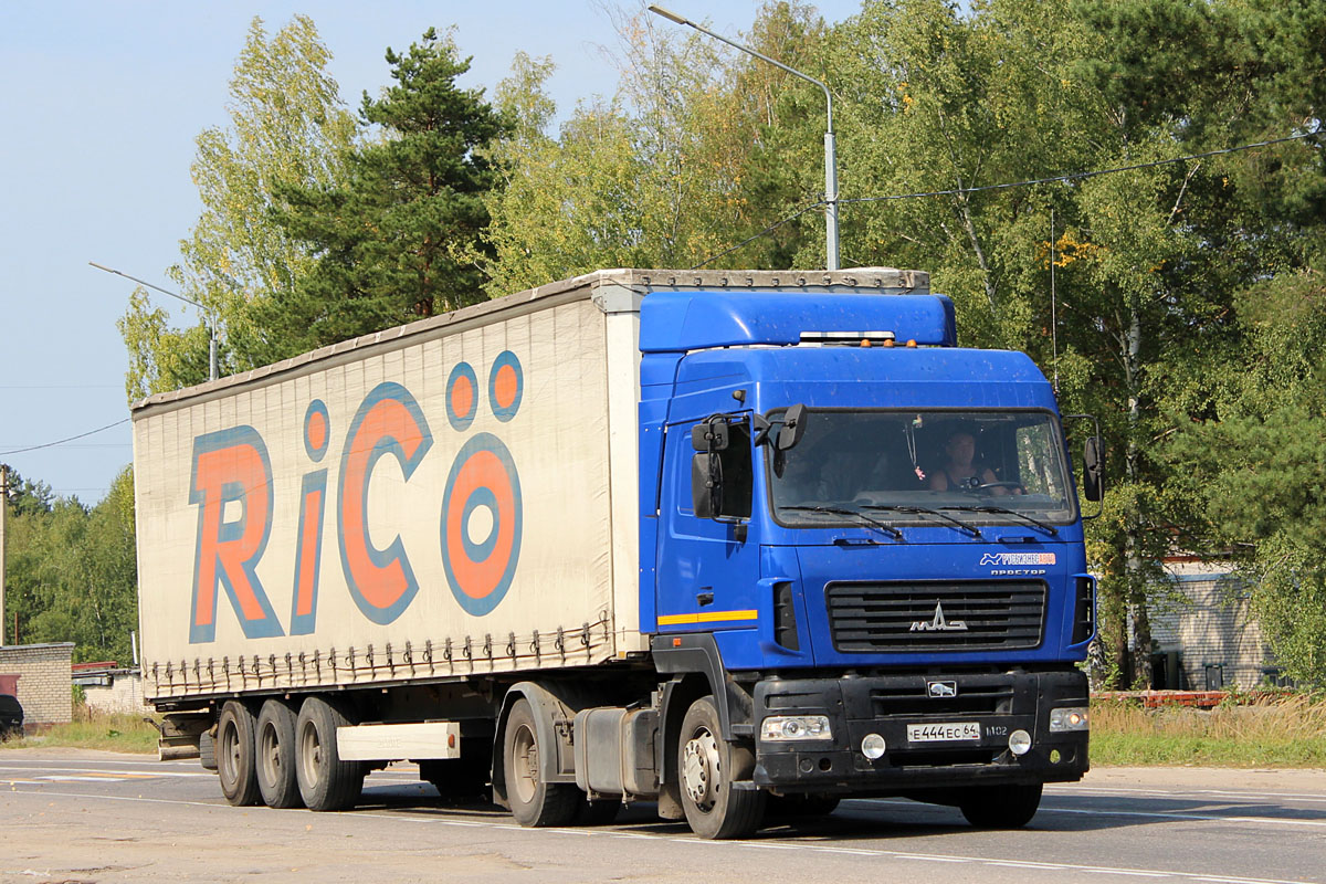 Саратовская область, № Е 444 ЕС 64 — МАЗ-544018