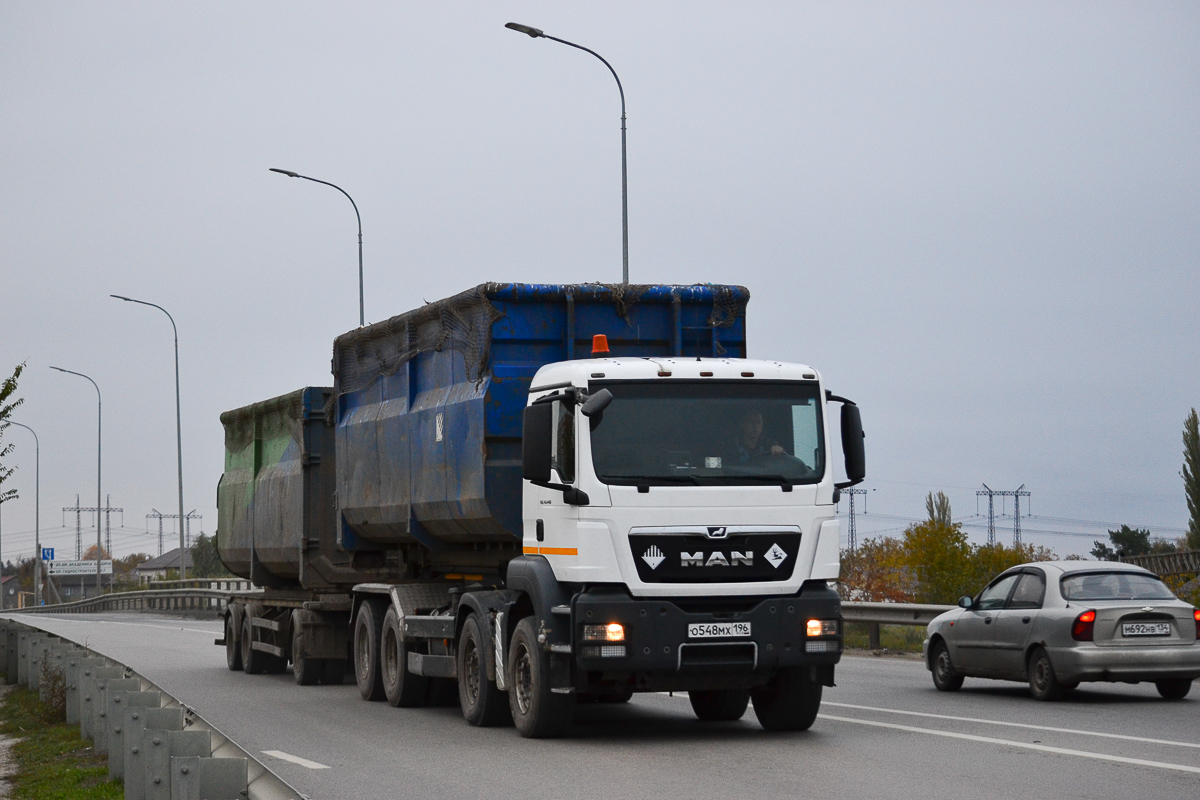 Волгоградская область, № О 548 МХ 196 — MAN TGS 41.440