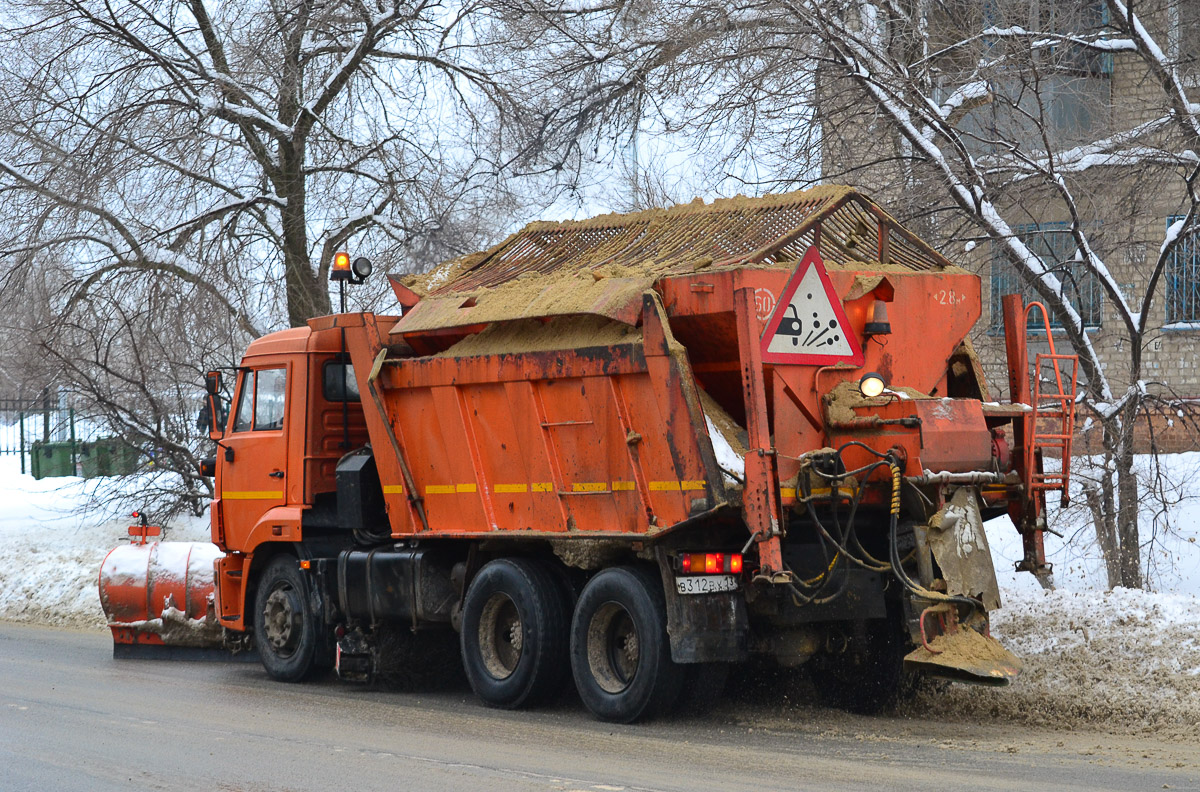 Волгоградская область, № В 312 ВУ 134 — КамАЗ-65115-L4(19)