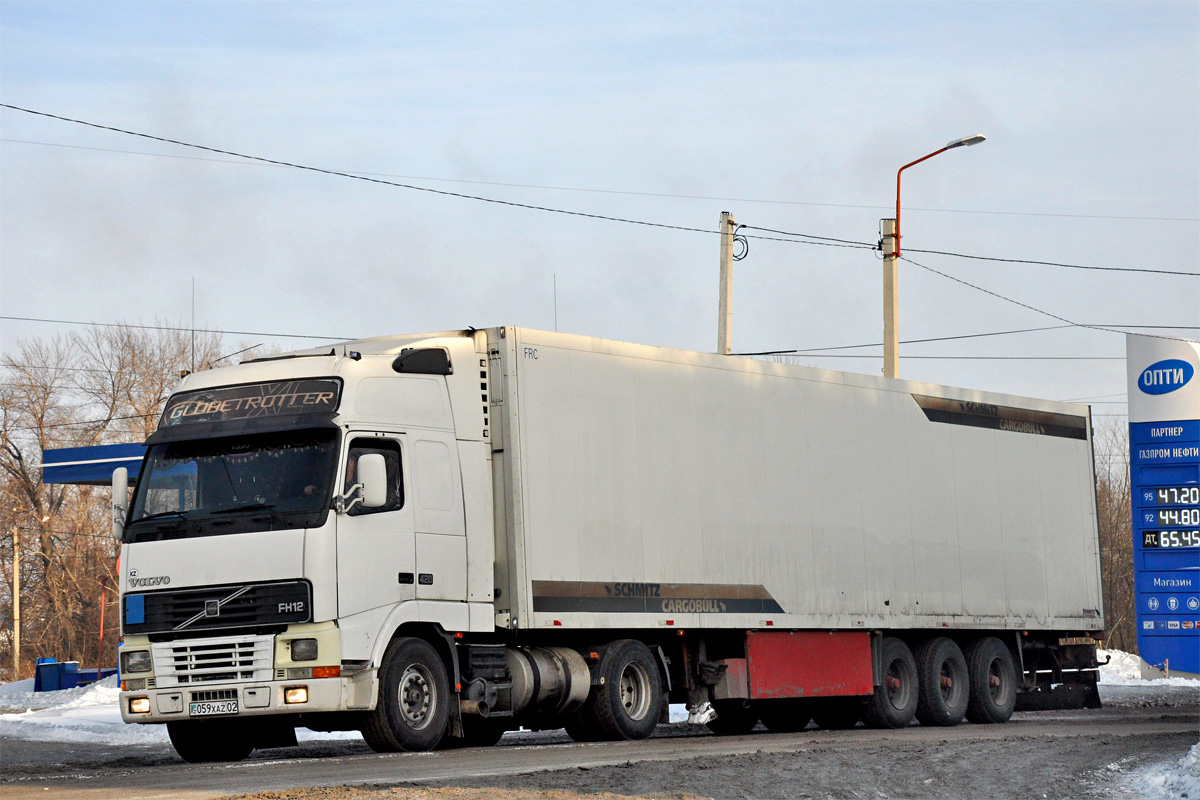 Алматы, № 059 XAZ 02 — Volvo ('1993) FH12.420