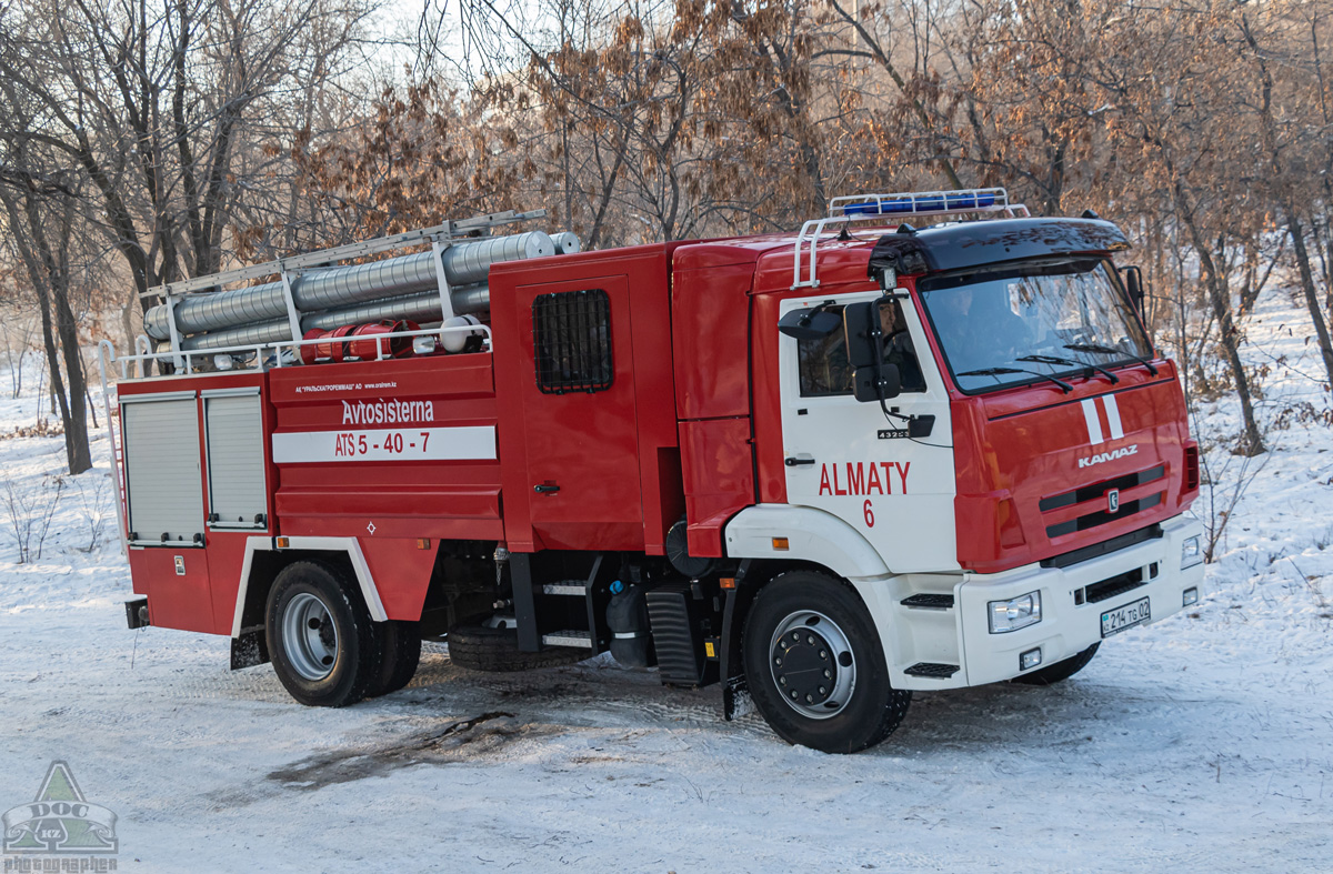 Алматы, № 214 TG 02 — КамАЗ-43253-G5(69)