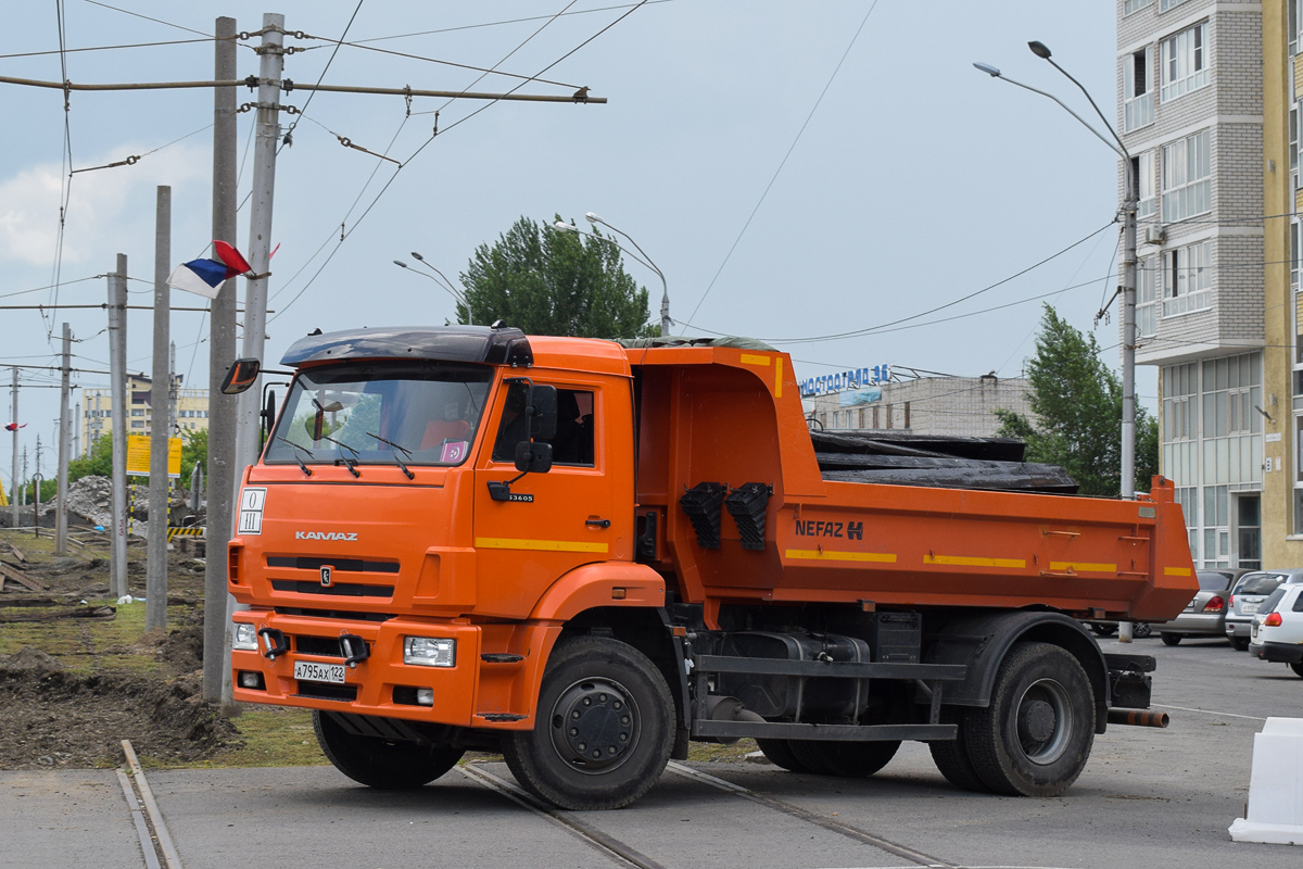 Алтайский край, № А 795 АХ 122 — КамАЗ-53605-A5(48)