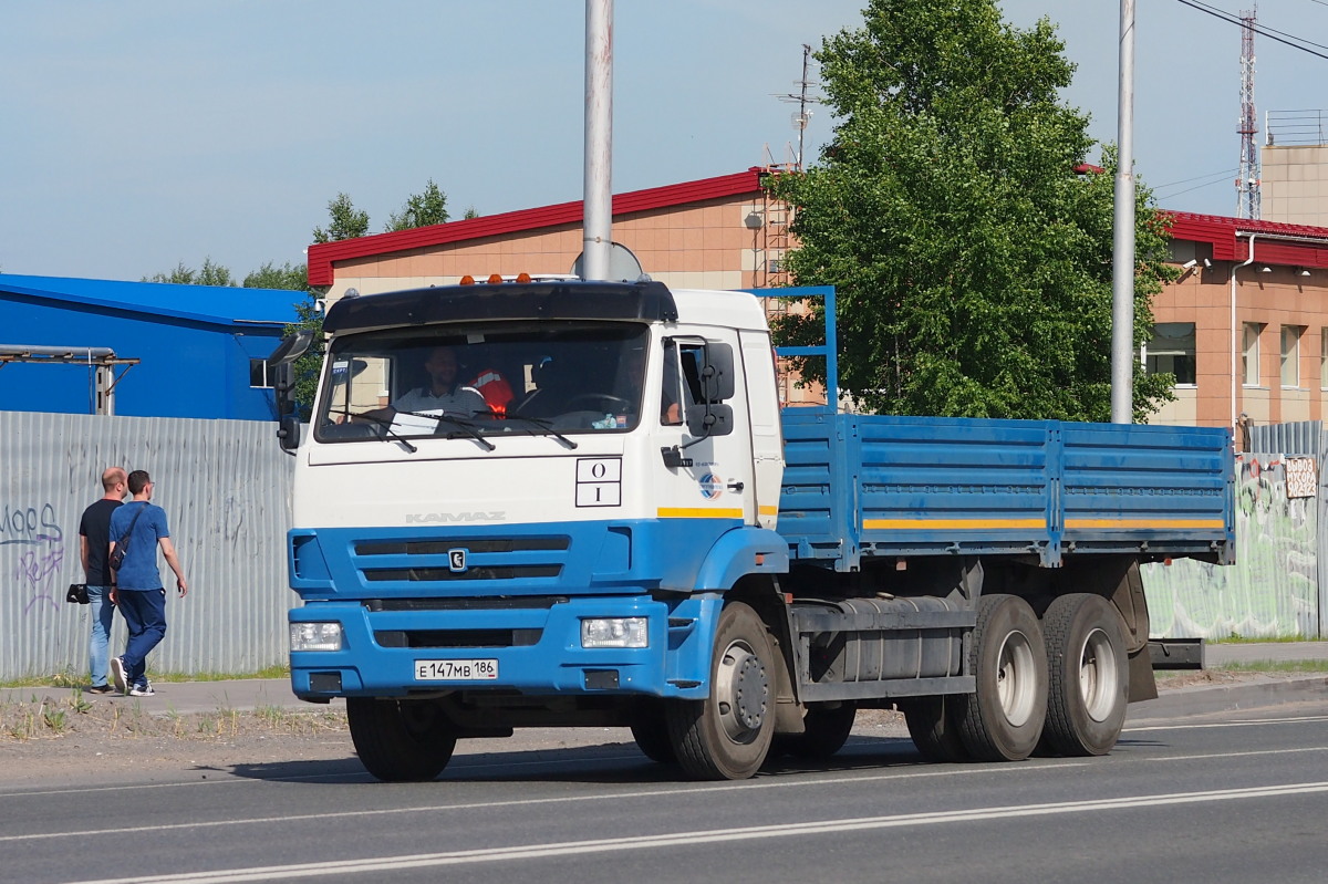 Ханты-Мансийский автоном.округ, № Е 147 МВ 186 — КамАЗ-65117-A5(48)