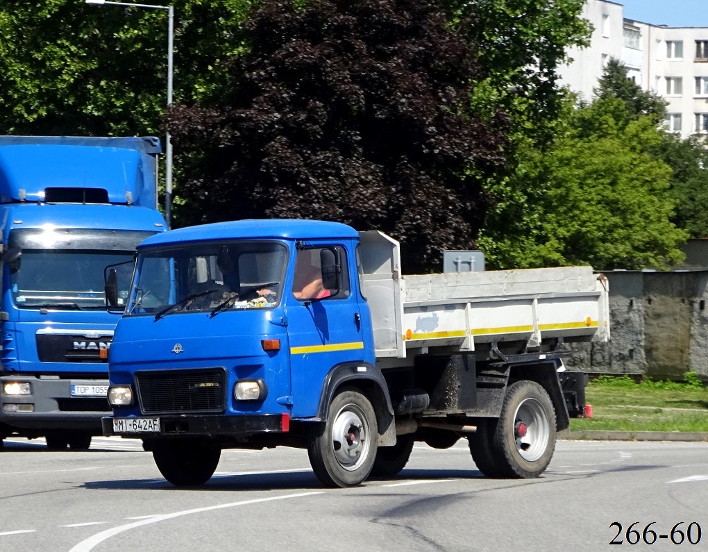 Словакия, № MI-642AF — Avia A30K