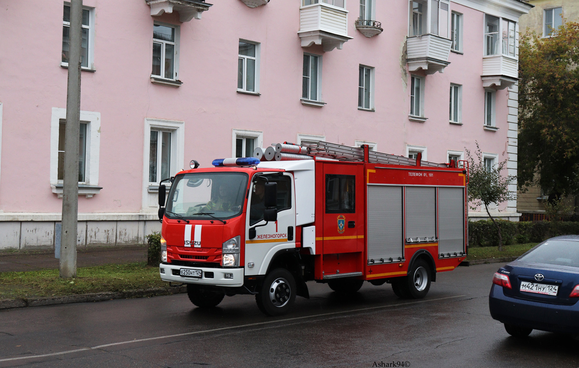 Красноярский край, № Е 250 НТ 124 — Isuzu NPS75 [Z7X]