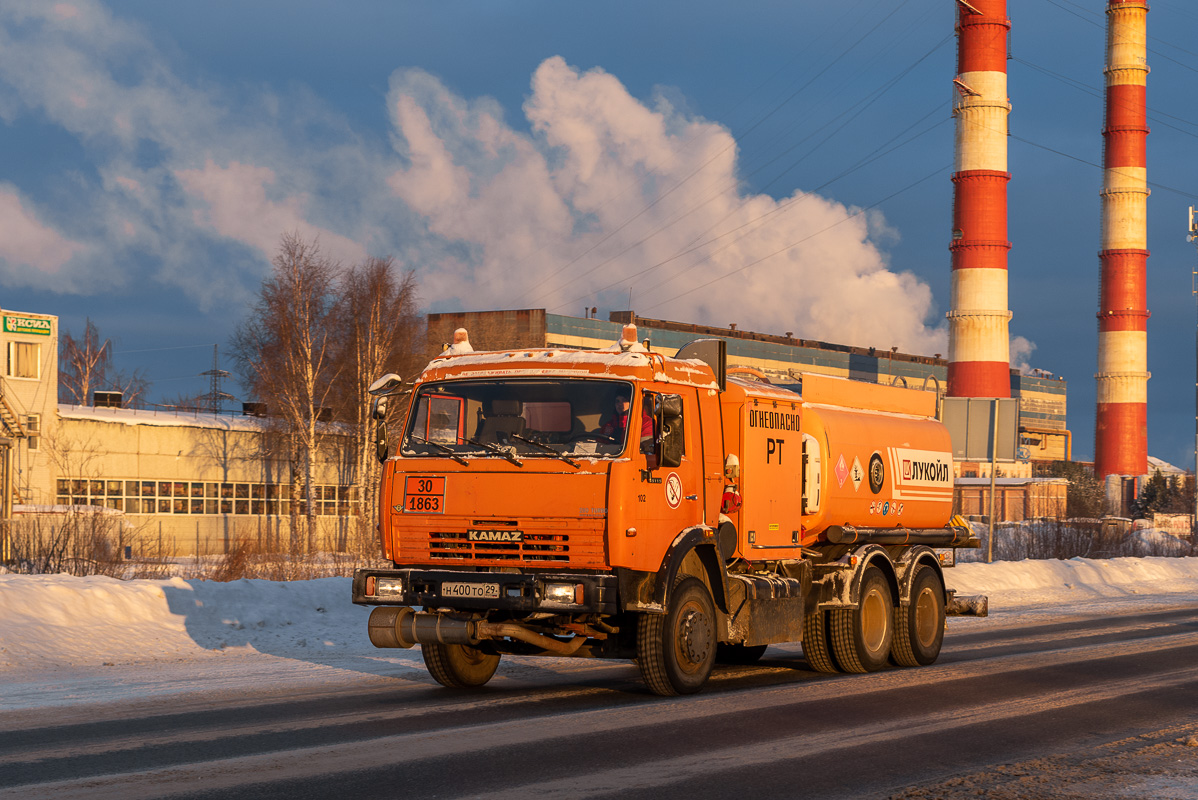 Архангельская область, № 010 — КамАЗ-65115-62