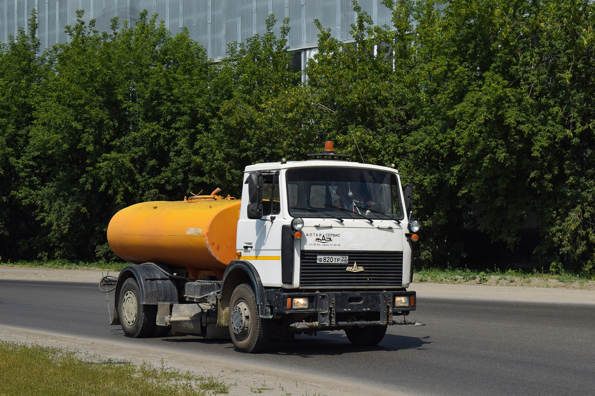 Алтайский край, № В 820 ТР 22 — МАЗ-5337A2