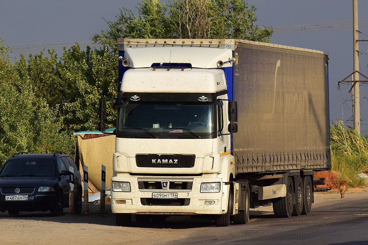Волгоградская область, № В 090 МТ 134 — КамАЗ-5490-S5(87)