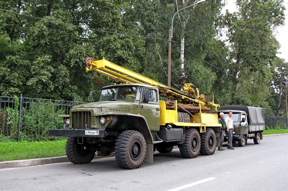 Санкт-Петербург, № Х 994 ВР 98 — Урал-375 (общая модель)